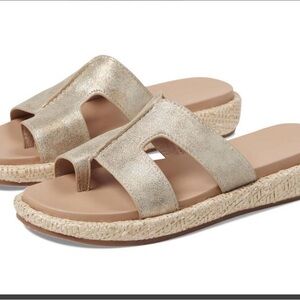 Donald J Pliner Women's Addara Flat Gold Slide Sandals Size 7.5